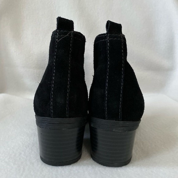 Sonoma Good for Life Size 6M Black Suede Bootie - Picture 13 of 16